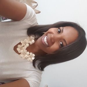 Meet your Posher, Dalila